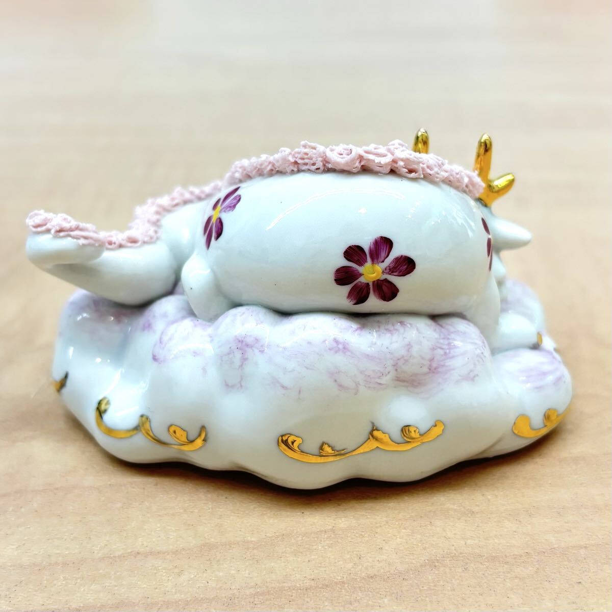 ◎美品　◆アイリッシュドレスデン◆ドリーミングドラゴン 2012年／フィギュリン／置物 ／Irish Dresden／龍 辰年_画像4