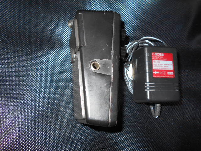 YAMAHA TB-01 TONE BOOSTERヤマハトーンブースターリペアーの方に外部ACアダプターコネクターを付、電池心配無し_画像4