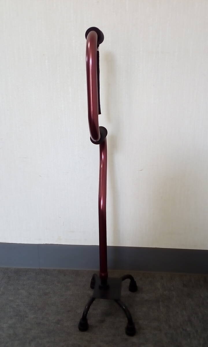 ◇四点杖　2段型　S字　伸縮　高さ調節可能　アルミ製　750g　軽量　歩行補助　高齢者　杖　中古品_画像5