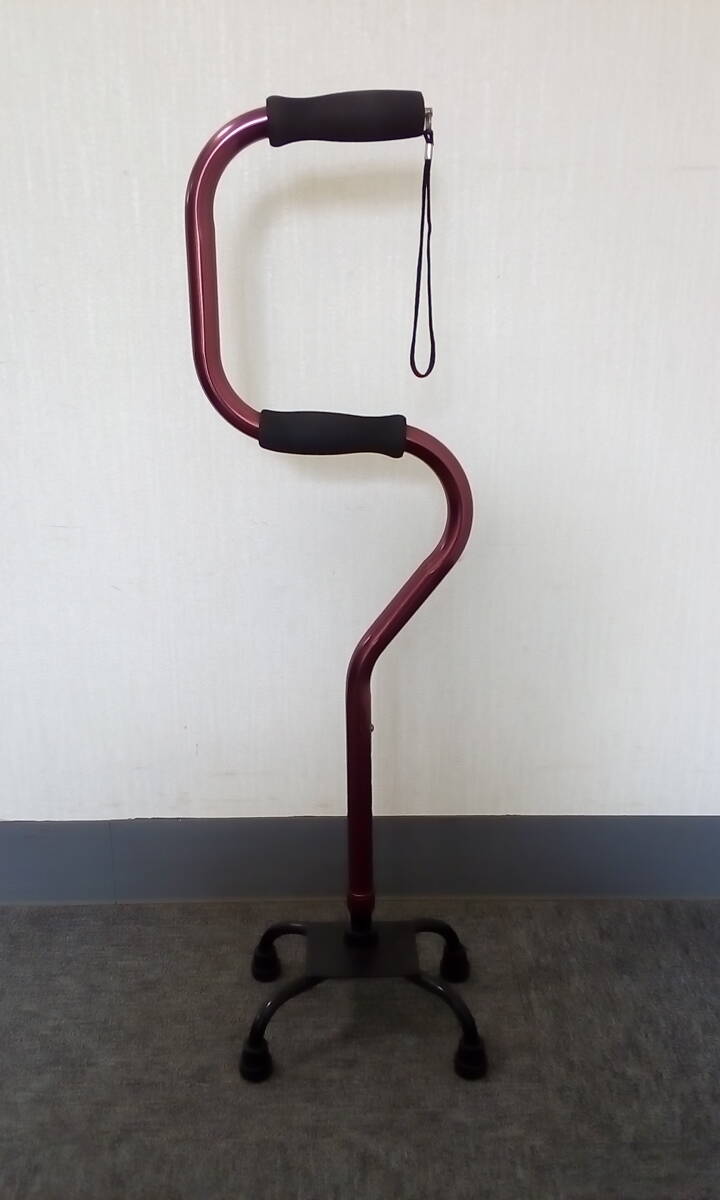 ◇四点杖　2段型　S字　伸縮　高さ調節可能　アルミ製　750g　軽量　歩行補助　高齢者　杖　中古品_画像1