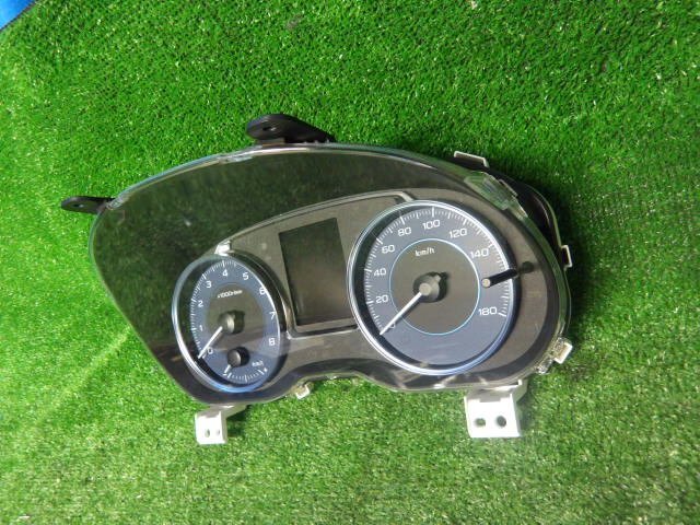 (A04548-A) XV (GP7) 純正 スピードメーター 88328km 850 0 1FJ57 H27年 2015年 DBA-GP7_画像3