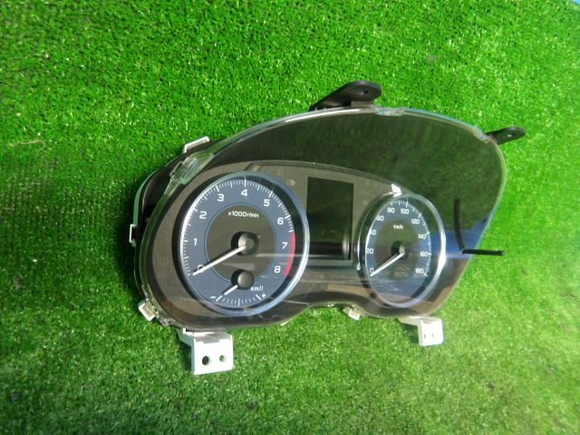 (A04548-A) XV (GP7) 純正 スピードメーター 88328km 850 0 1FJ57 H27年 2015年 DBA-GP7_画像2