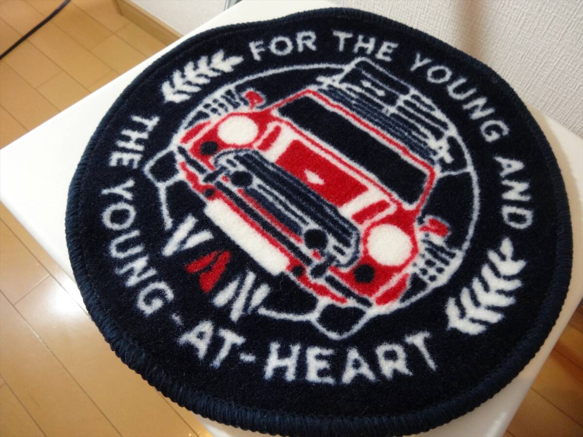 ★送料無料! VAN JACKET ヴァンヂャケット ＜カークラブコレクション＞人気のカーグラフィックを大胆に施したチェアパッド★_画像10