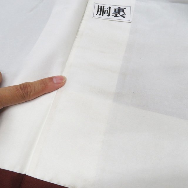 大島紬 着物 中古 正絹 袷 カジュアル 花模様 黒茶色 多色 身丈160cm 裄66cm M きもの北條 A1282-6_画像8