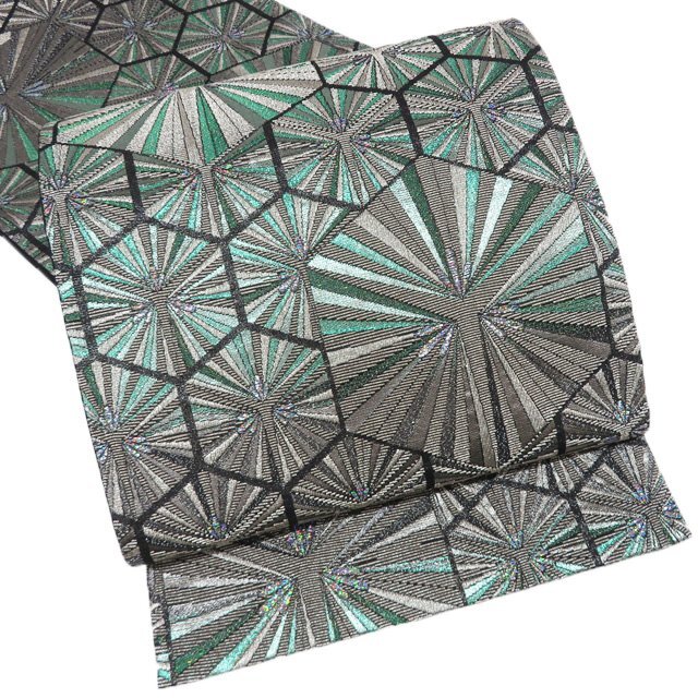 袋帯 未使用 正絹 セミフォーマル 仕立て上がり 六通 金華山織 幾何学模様 箔糸 黒色 緑系色 銀 きもの北條 A1286-16_画像1