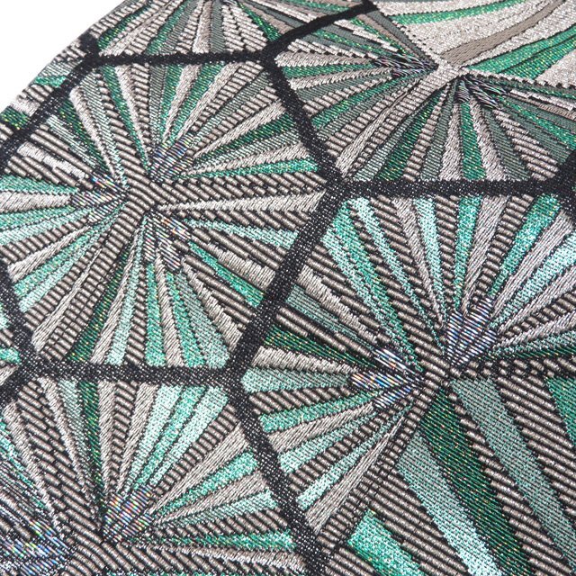 袋帯 未使用 正絹 セミフォーマル 仕立て上がり 六通 金華山織 幾何学模様 箔糸 黒色 緑系色 銀 きもの北條 A1286-16_画像4