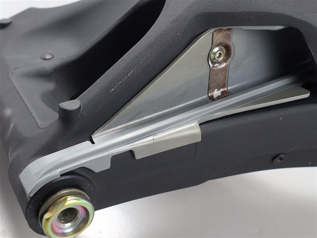 ♪MVアグスタ/F4-750S 純正 片持ち スイングアーム (MV1021A14) 2004年式_画像3