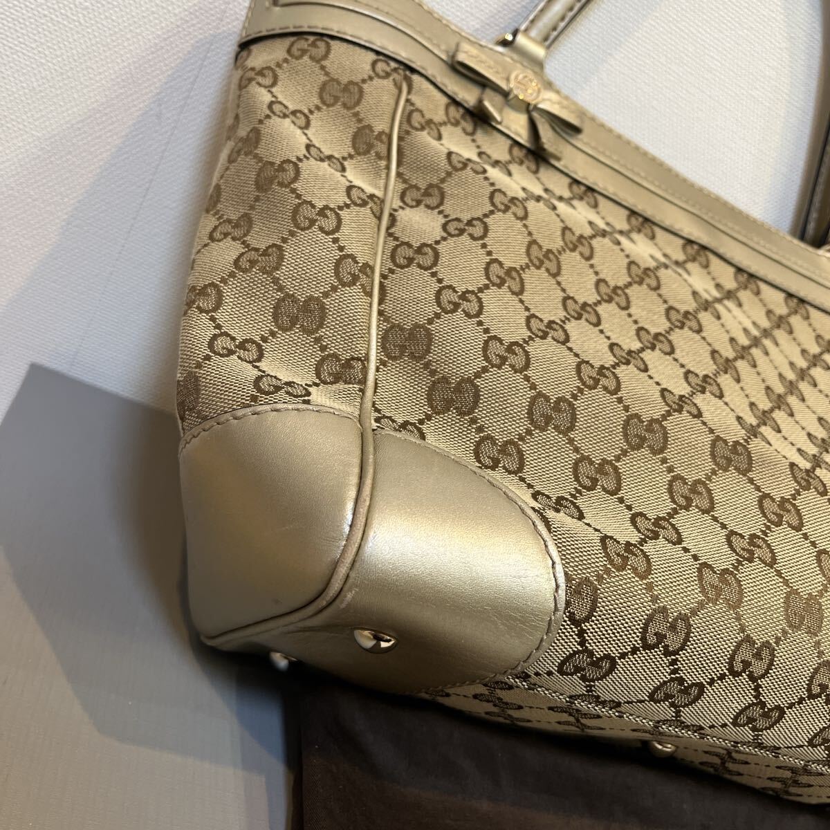 GUCCI GGキャンバス トートバッグ メイフェア　257061 グッチ　 レザー_画像2