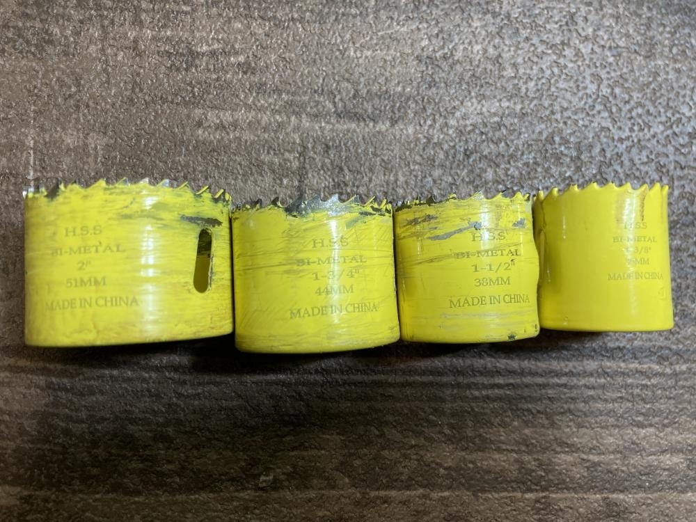 020♪おすすめ品・即決価格♪メーカー不明 ホルソーセット 型式不明　現状品_画像3