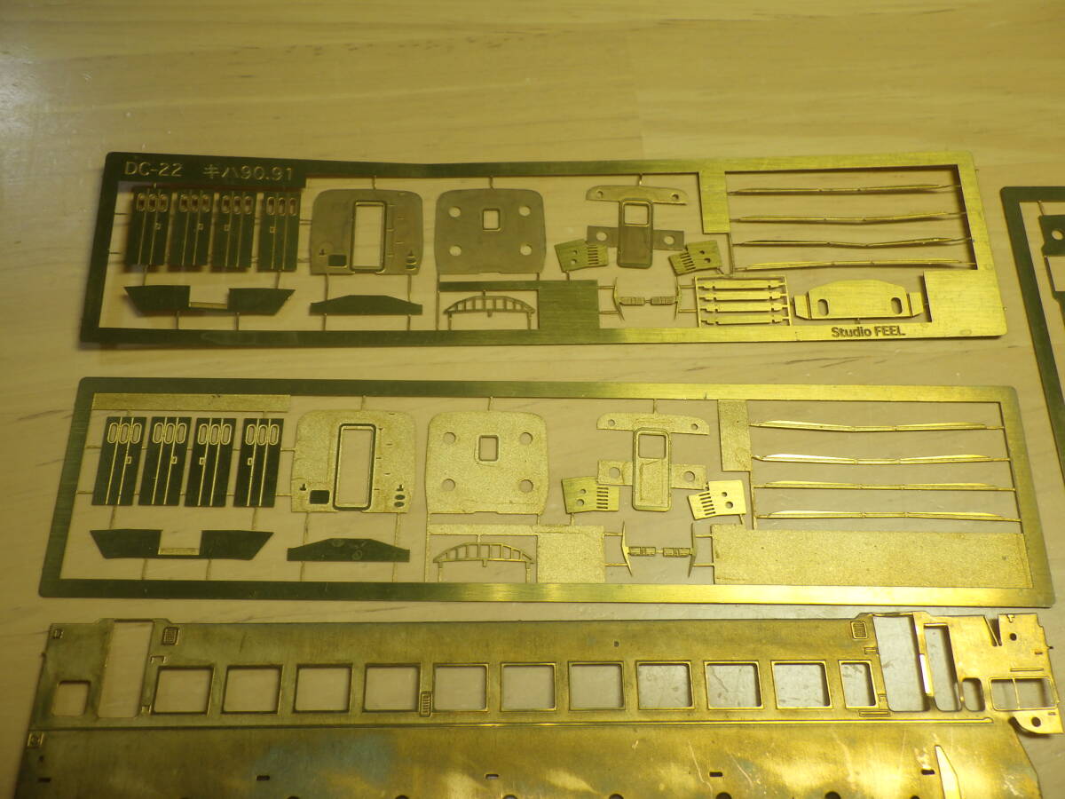 ジャンク No.2 Nゲージ Studio FEEL キハ90系 キハ91 金属キット パーツ 2両 まとめて スタジオフィール 国鉄 JR_画像2