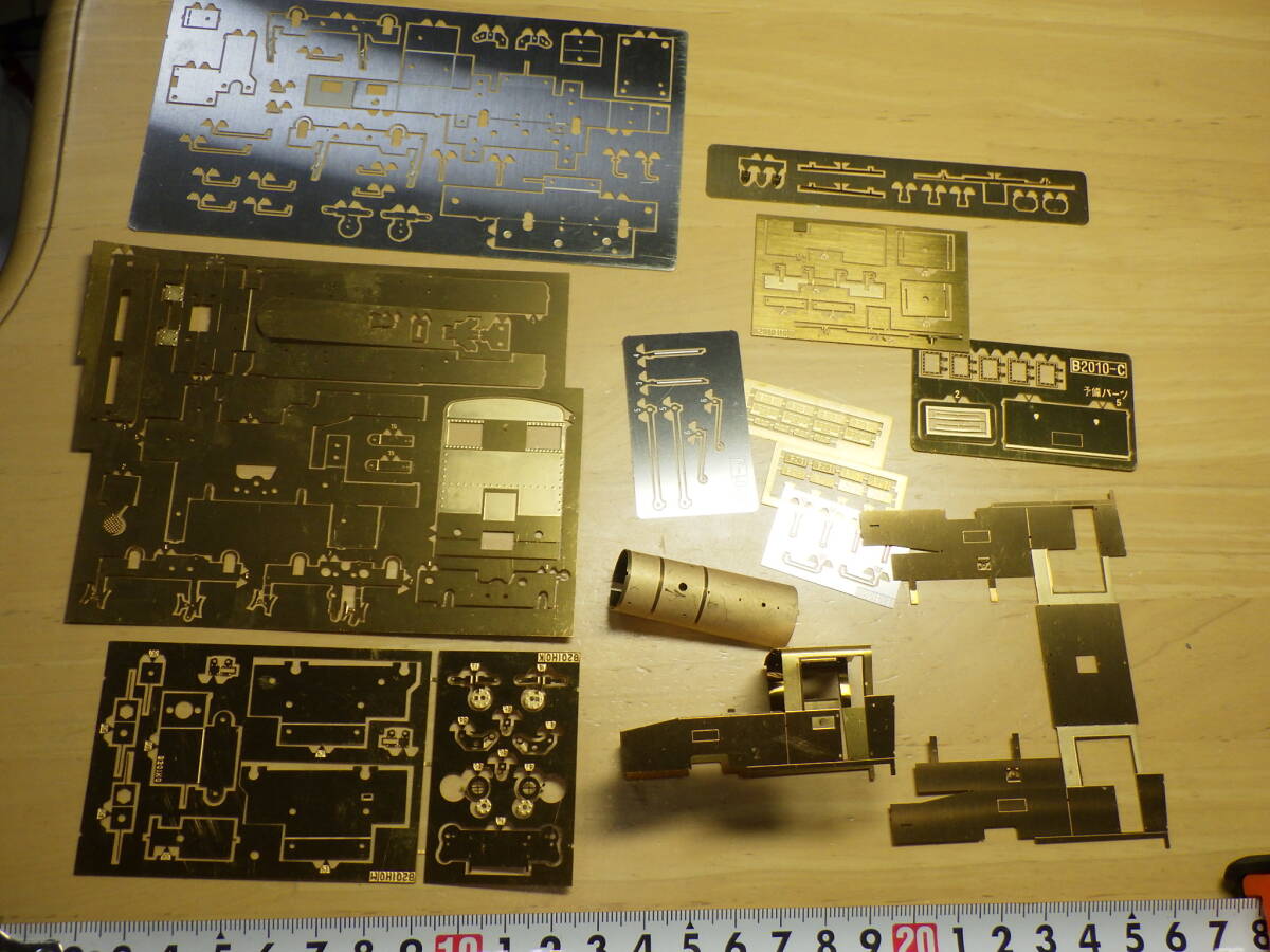 ジャンク No.15 ワールド工芸 HOゲージ 1/80 16.5ミリ B20 キット 蒸気機関車 ジャンクパーツ まとめて 部品取り_画像1