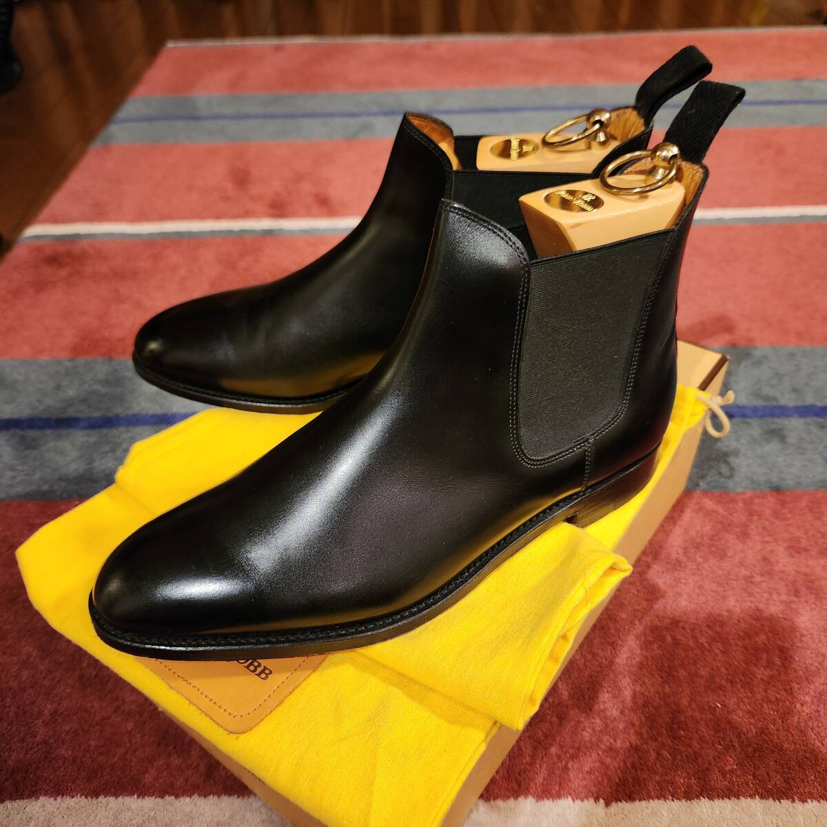 ジョン・ロブ サイドゴアブーツ Chesland 8.5E 純正シューツリー付き John Lobb _画像1