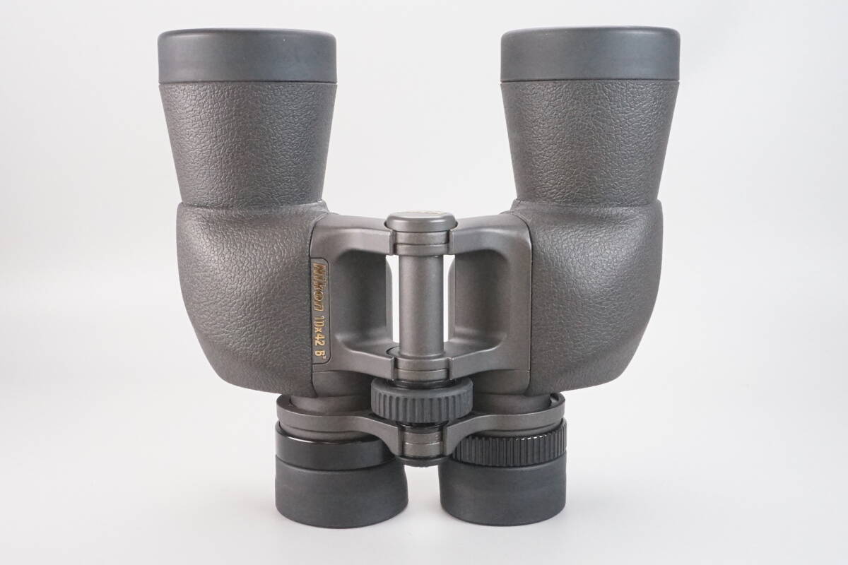 Nikon ニコン 双眼鏡 10×42 6°ブラック 説明書 ケース レンズキャップ付 10×42 6°ブラック 説明書 ケース レンズキャップ付_画像4