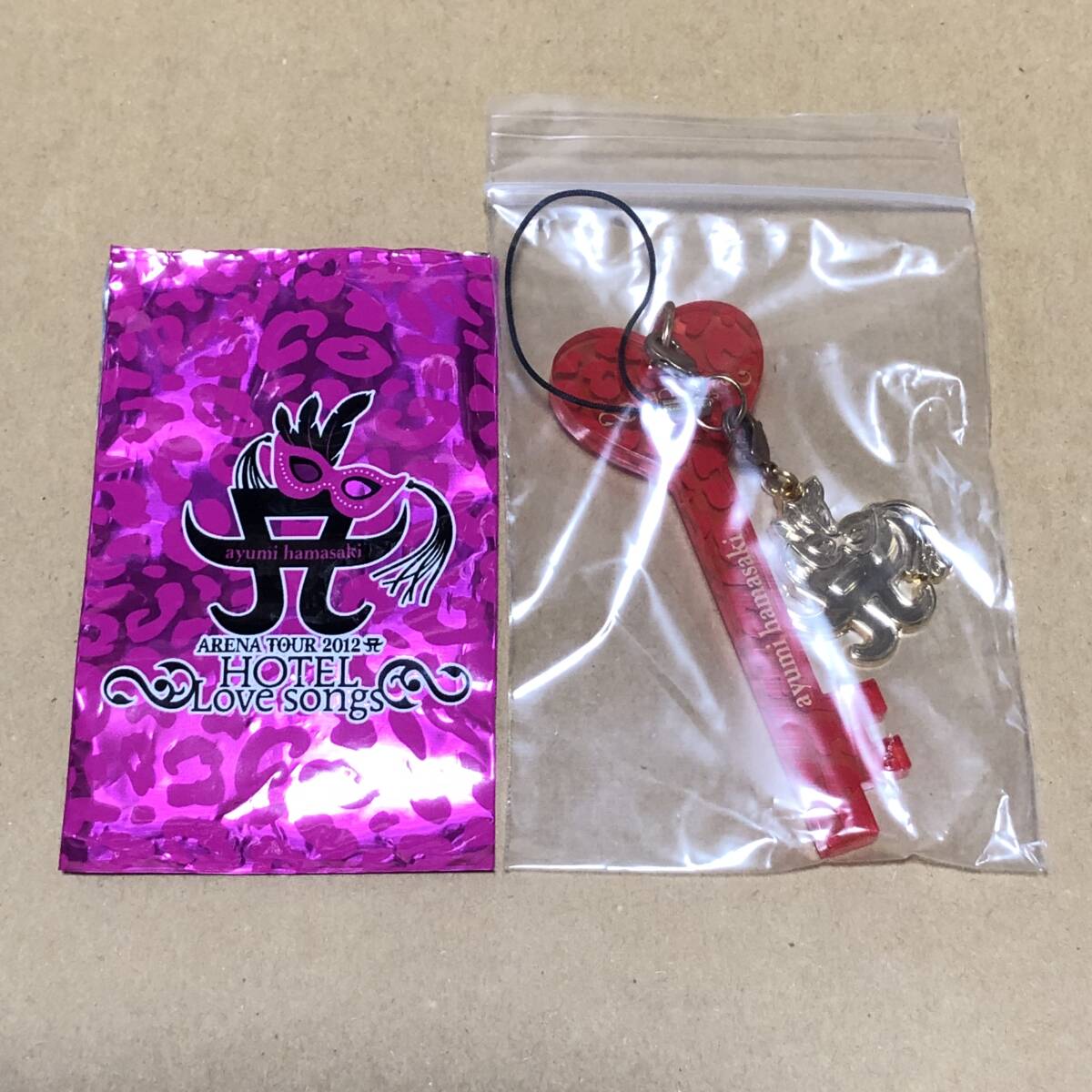浜崎あゆみ　ayumi hamasaki ARENA TOUR 2012 A　HOTEL Love songs　キーストラップ　全5種　未使用　★★★送料無料★★★ 入手困難_画像6