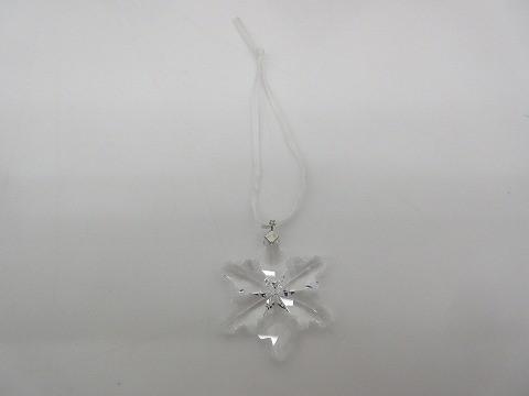 美品 スワロフスキー SWAROVSKI クリスマス オーナメント 2点 スノーフレーク 雪の結晶 クリスタル 雑貨_画像2