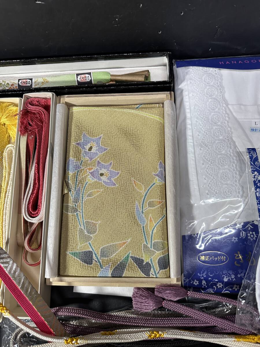★コレクター必見！！ 現状品 未使用多 帯紐 足袋 インナー等 和装小物 和装用具 まとめ売り ビンテージ アクセサリー お洒落 収納 KZ776_画像3