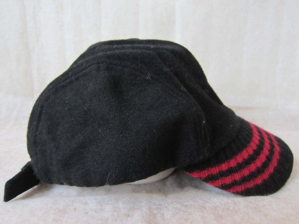 adidas（アディダス）　　秋冬用キャップ　　黒/赤 ウール　　フリーサイズ(57～60㎝)　　ok2510C_画像3