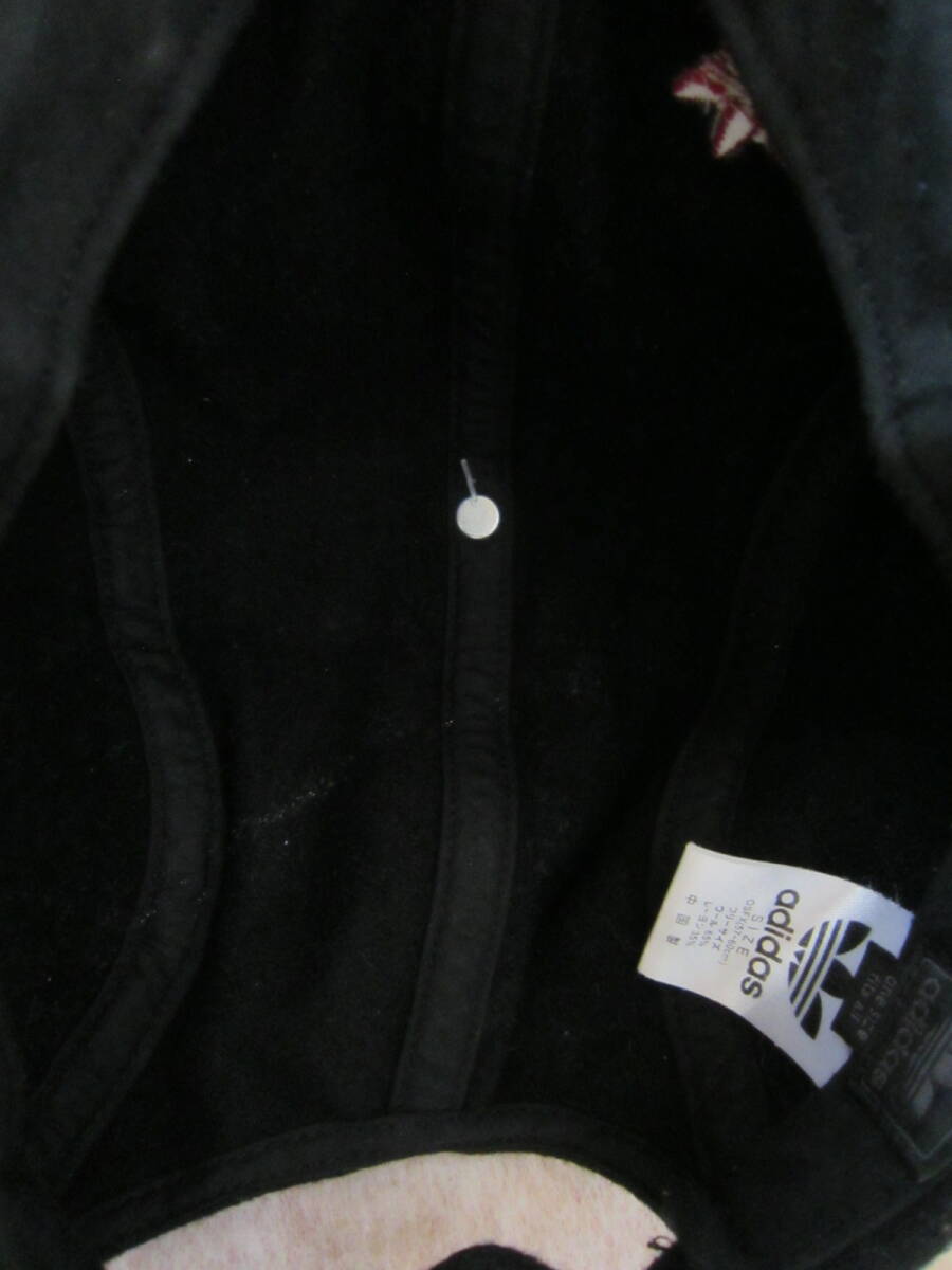 adidas（アディダス）　　秋冬用キャップ　　黒/赤 ウール　　フリーサイズ(57～60㎝)　　ok2510C_画像7