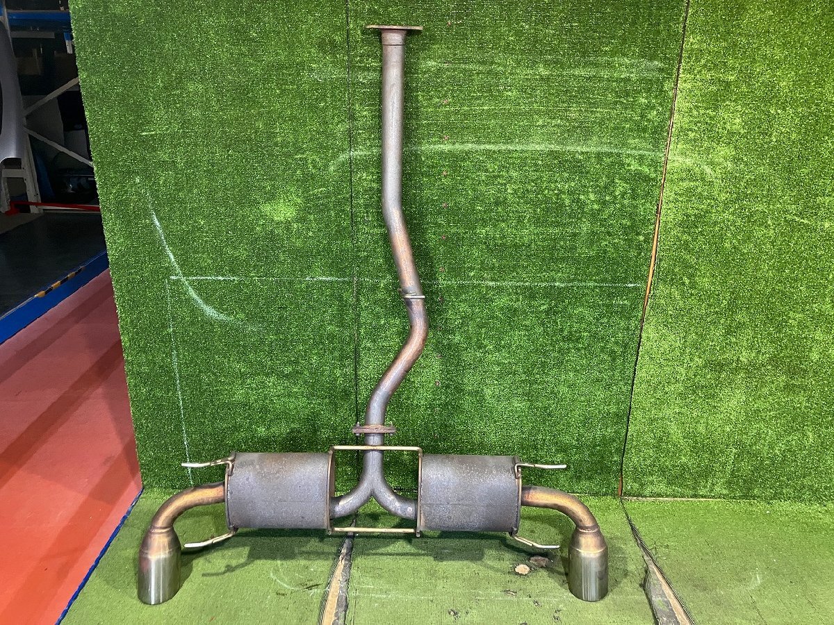 Y管理79008 H19 RX-8 SE3P 前期】★メーカー不明 社外 左右出し センター&リア マフラー サビ多数&フランジ部 溶接補修有★_画像1