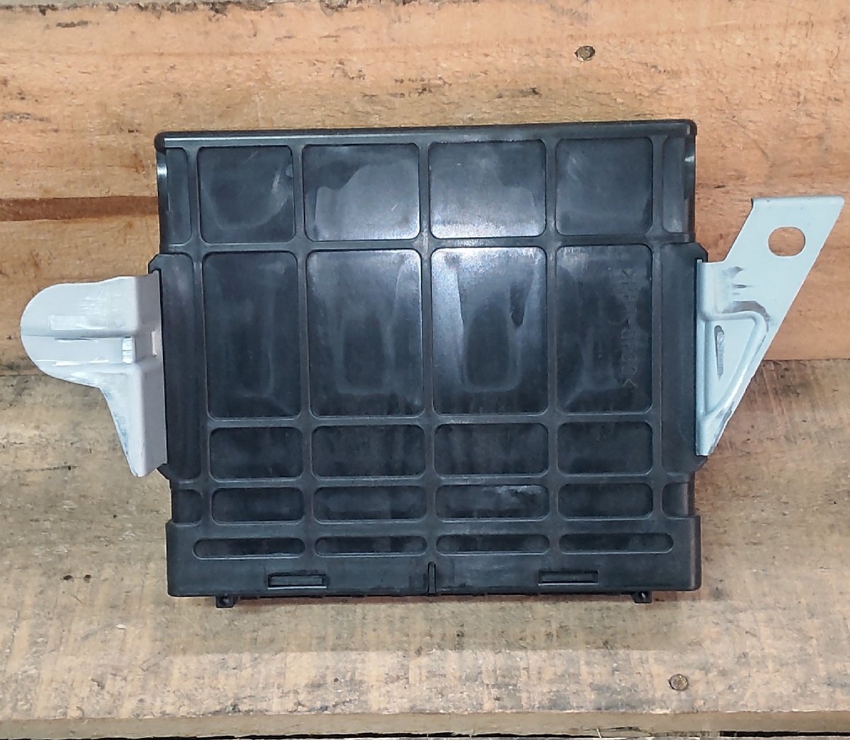 エンジンコントロールユニット 三菱 ekワゴン H82W H19/8 15409 0042 8631A538 中古 17005761_画像2