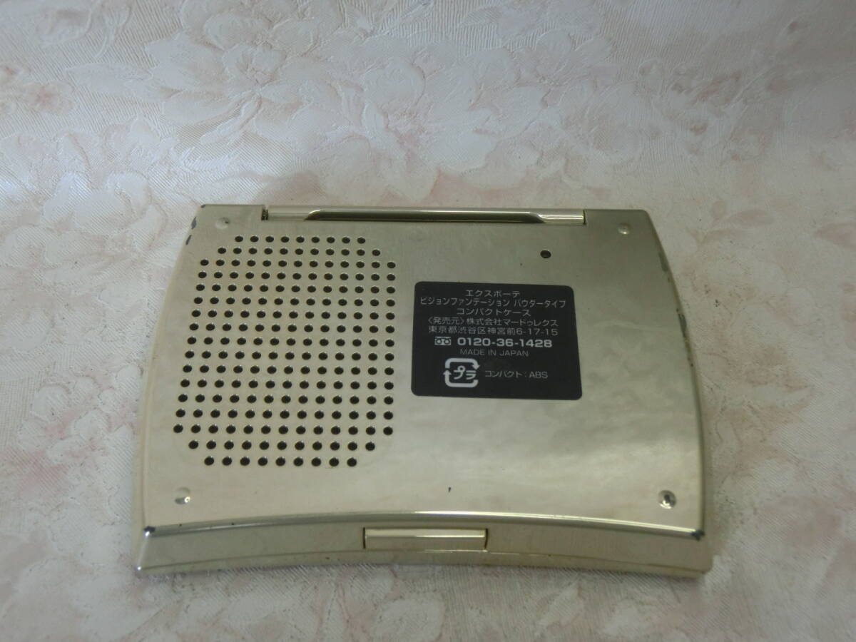 【中古品】エクスボーテ ビジョンファンデーション パウダータイプ コンパクトケース / セザンヌ ファンデーション付き＜1121＞ _画像4