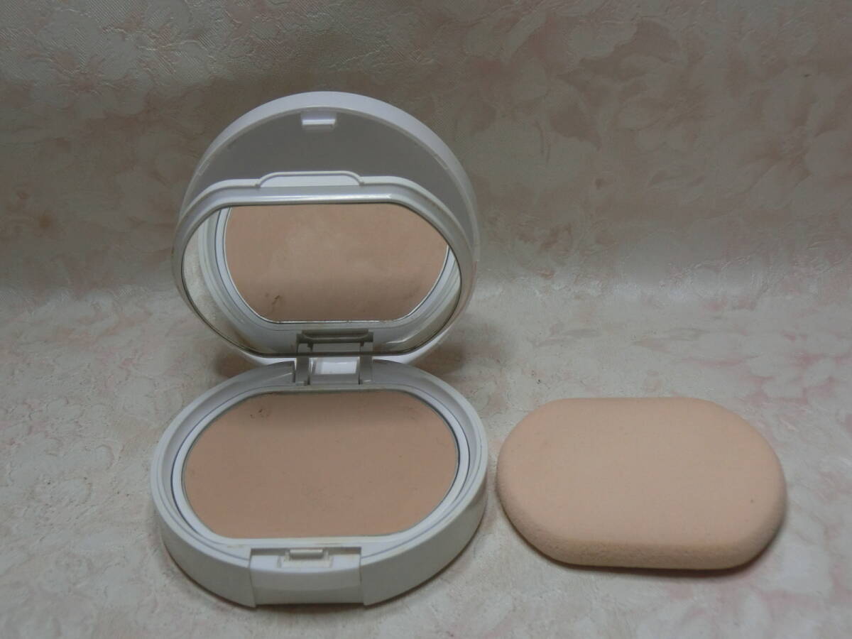 【中古品】 DHC クリーミィコンパクトファンデーション イエローオークル01＜1060＞ _画像2