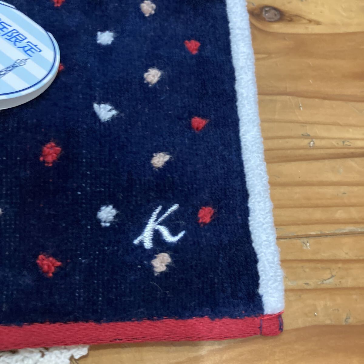 新品即決送料無料♪Kitamura キタムラ　横浜限定　大判ハンカチ＆タオルハンカチセット　_画像3