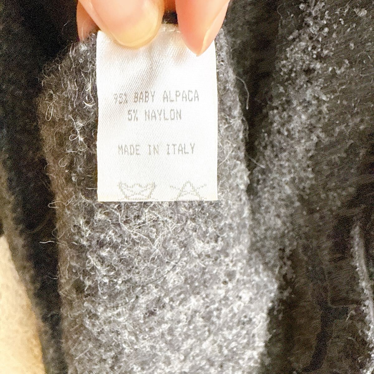 大きいサイズ《美品》DELBA ふわふわベビーアルパカのコートデルバ　ポンチョコート　Aラインファー付きコート_画像8