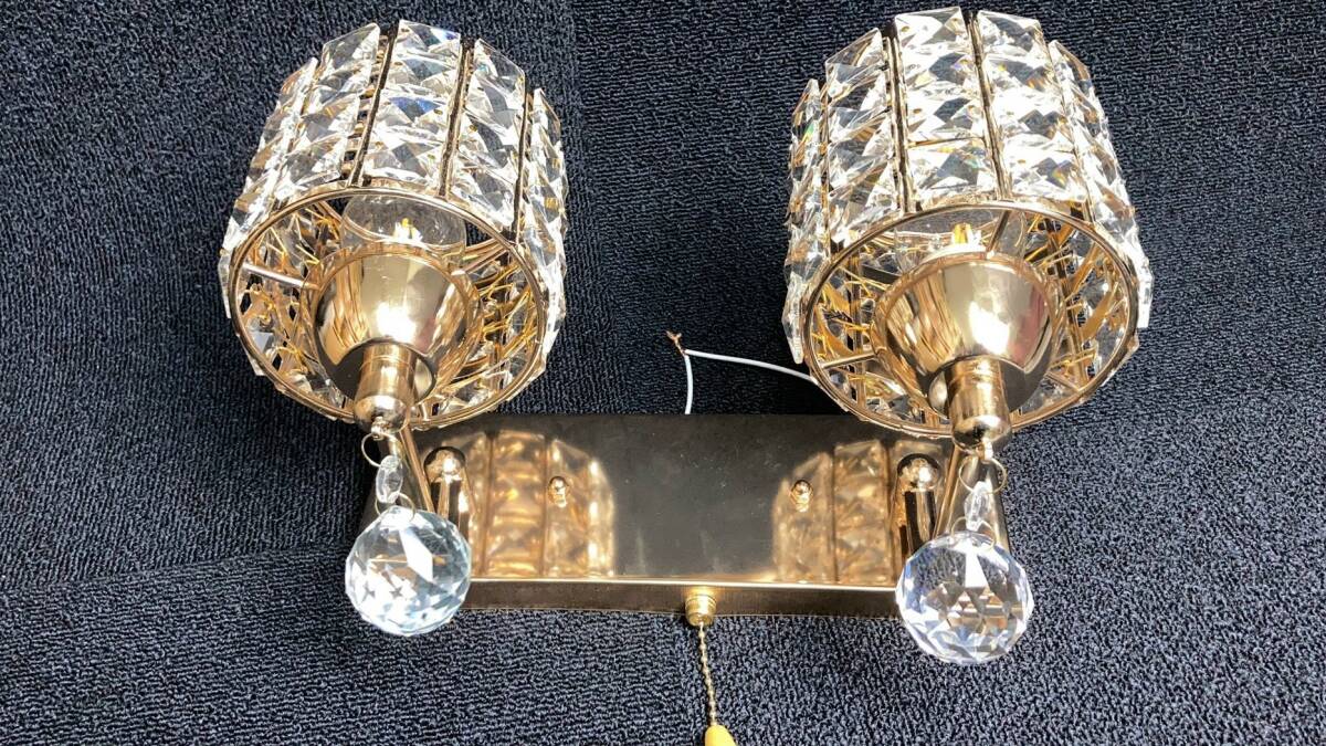 セール！　シャンデリア 2連 壁掛け 24V 丸形 LED電球付 室内灯シャンパン ゴールド クリスタルビーズ デコトラ サロンバス 金華山_画像6