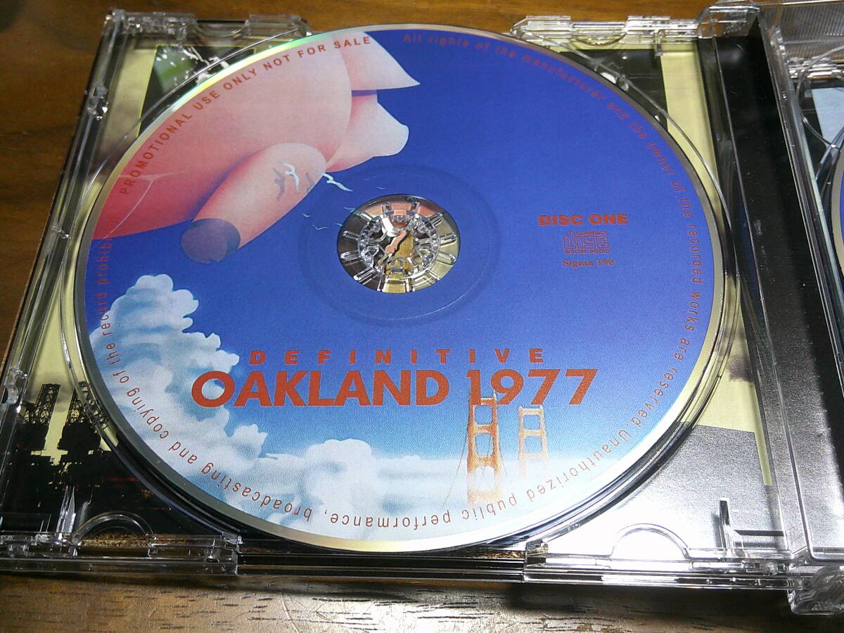 Pink Floyd《 Definitive Oakland 77 》★ライブ3枚組_画像2