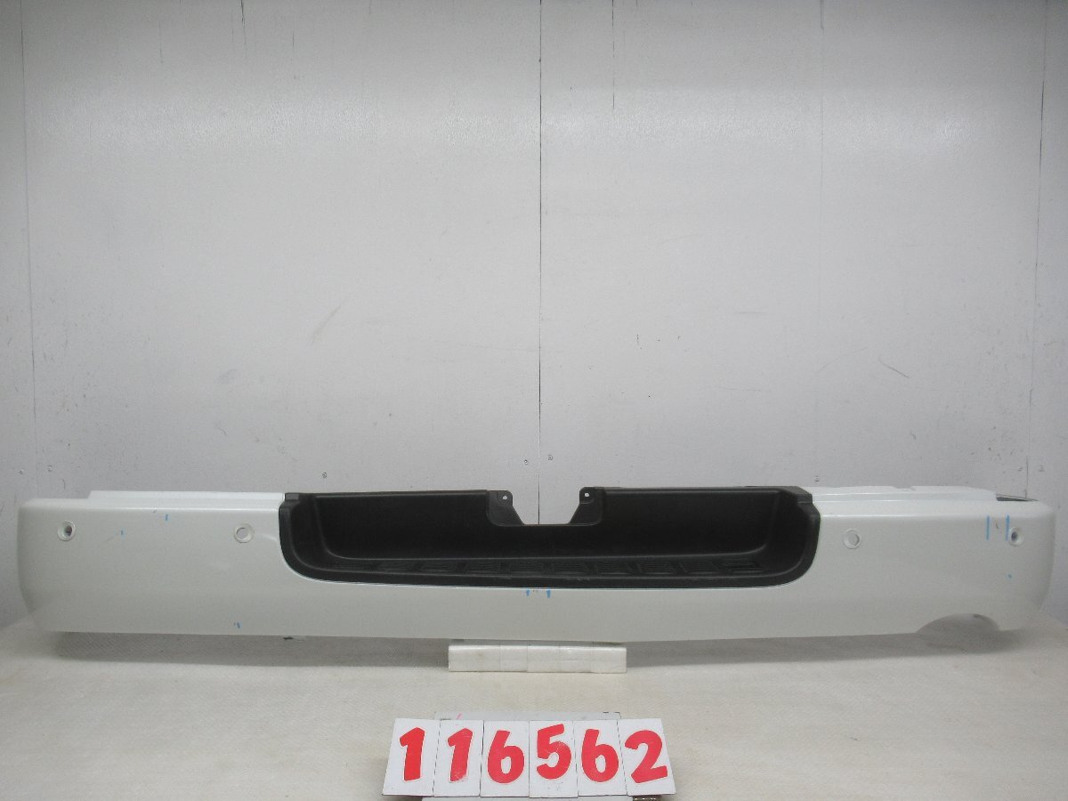 K.116562◇TRH200系/KDH200系/GDH200系 ハイエース/レジアスエース 【標準ボディー用】純正 リアバンパー 52159-26300◇R-74_画像1