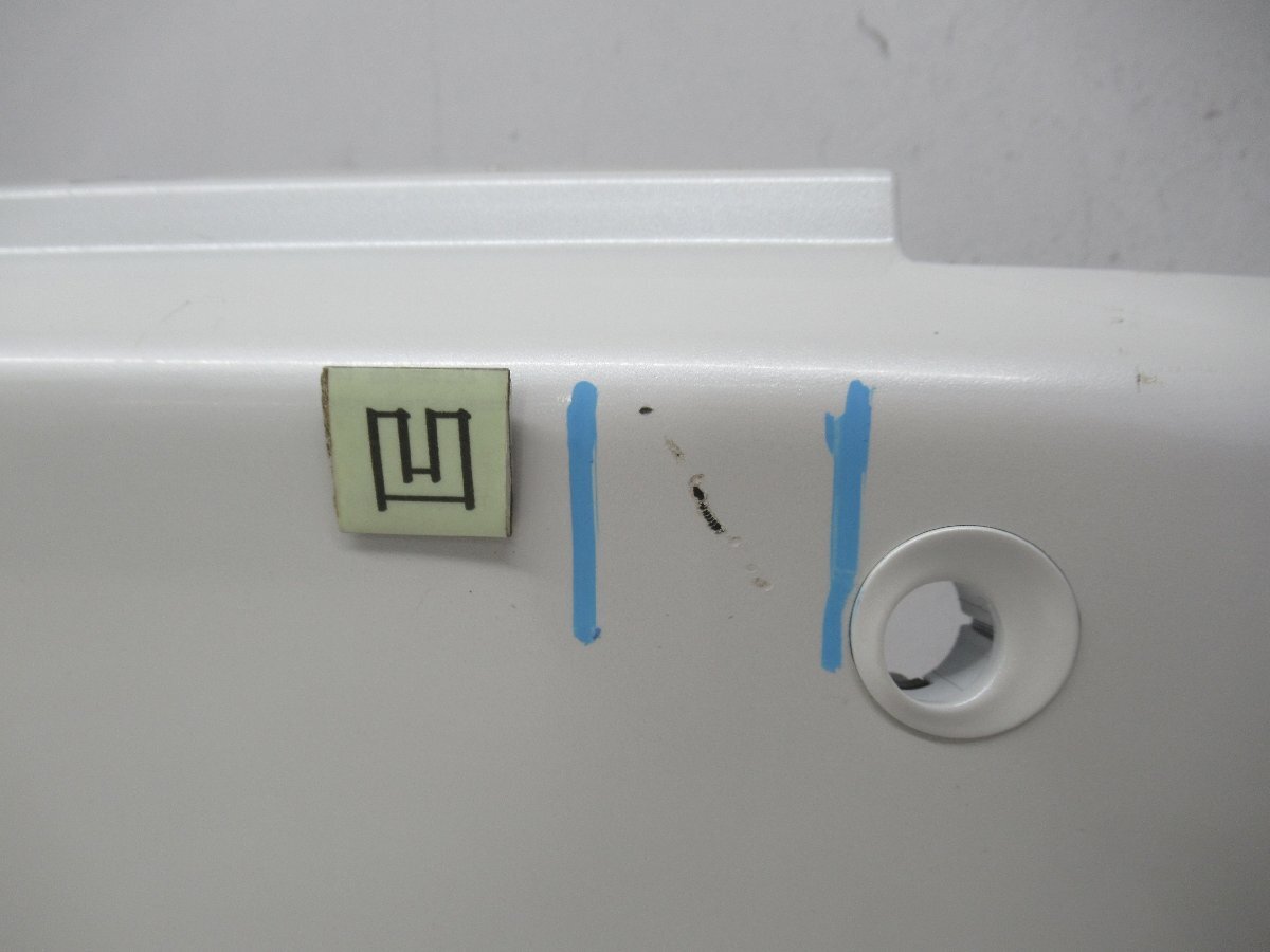 K.116562◇TRH200系/KDH200系/GDH200系 ハイエース/レジアスエース 【標準ボディー用】純正 リアバンパー 52159-26300◇R-74_画像3