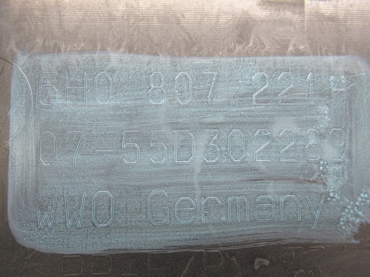 K.116273◇MK8 VW/フォルクスワーゲン ゴルフ8【LX7Z】純正 フロントバンパー 5H0807221H◇R-73_画像6