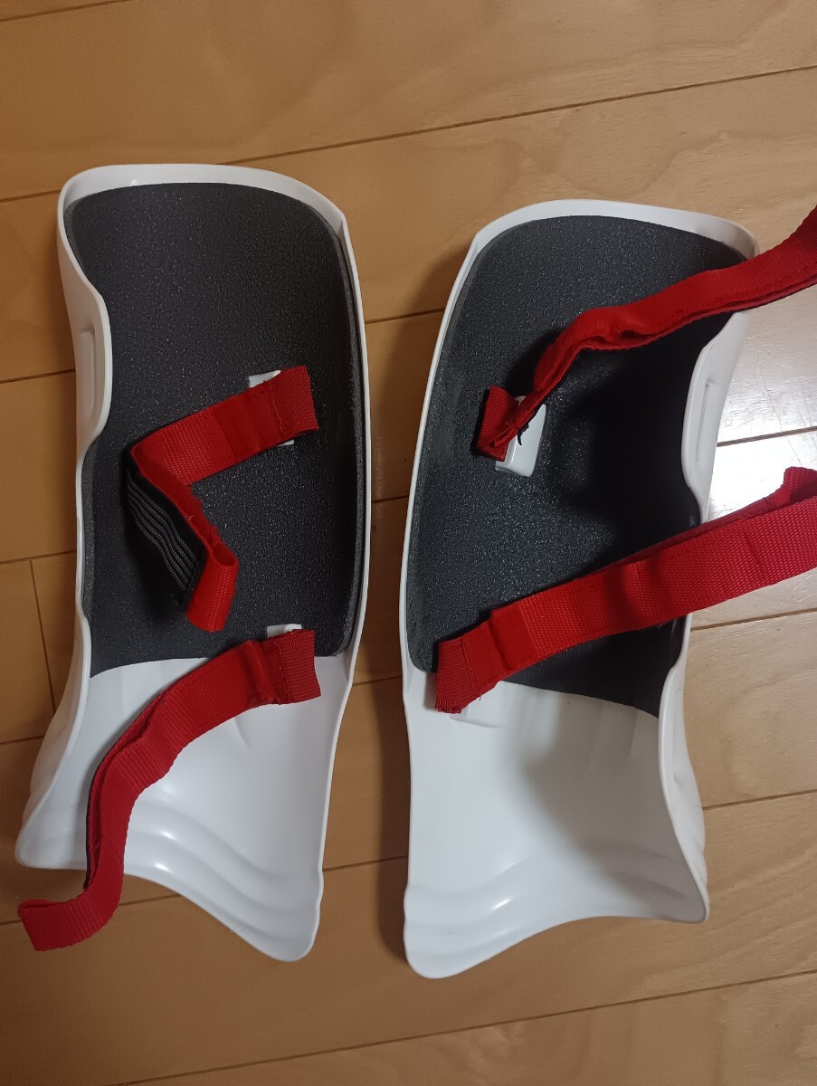 使用少LEKIレキ SLレガース 40cm大人用 シンガード_画像2