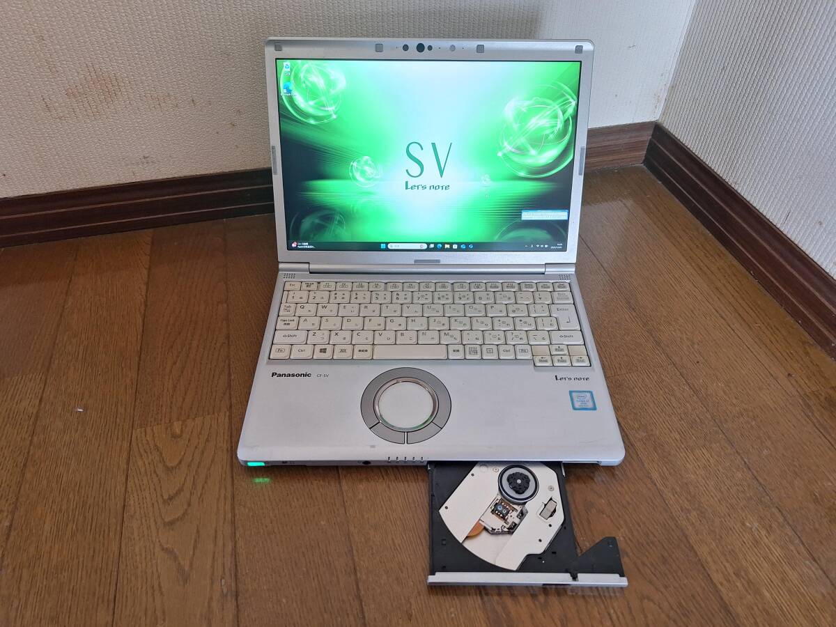 1円～ DVD搭載型軽量モバイル Blu-rayドライブ搭載 CF-SV7UFKVS i7-8650U RAM16G SSD2TB 12.1WUXGA Win11 リカバリ済 ジャンク扱い_画像2