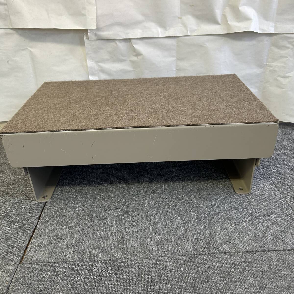送料無料【中古スッテップ台】玄関用自在手すりツインディ 踏み台のみ 4段階調節 ねじ類セット 段差 上がりかまち 手すり_画像4