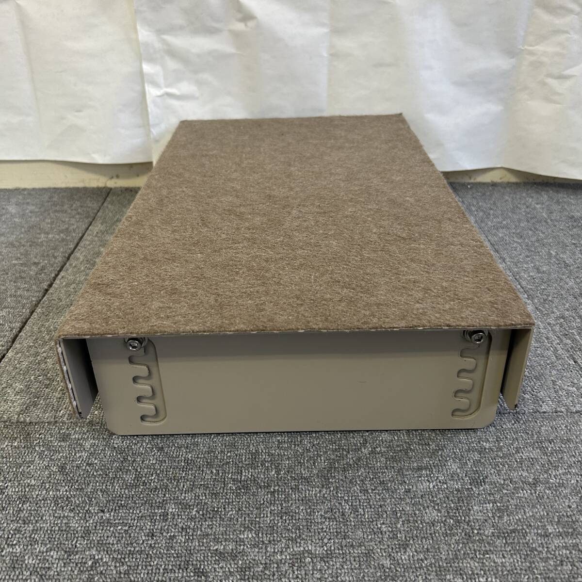 送料無料【中古スッテップ台】玄関用自在手すりツインディ 踏み台のみ 4段階調節 ねじ類セット 段差 上がりかまち 手すり_画像9