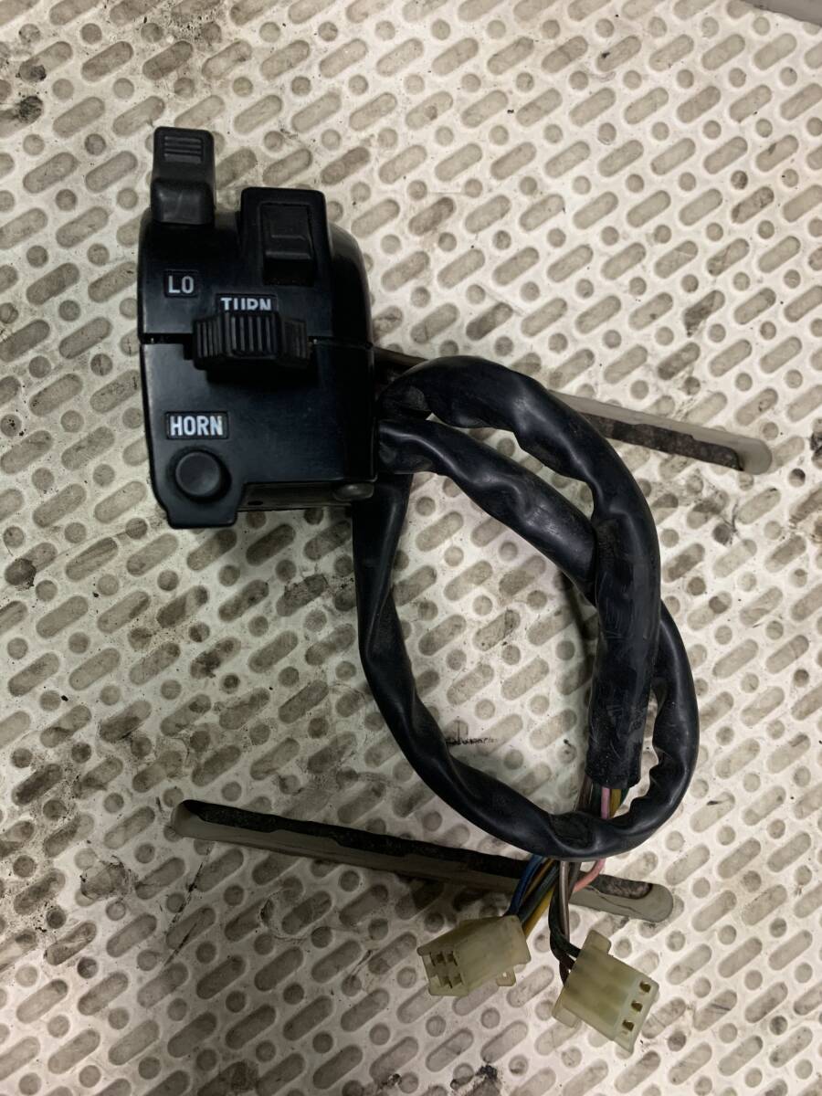 SUZUKI・GSR400・ハンドルスイッチ・左側スイッチ・在庫中古品_画像9