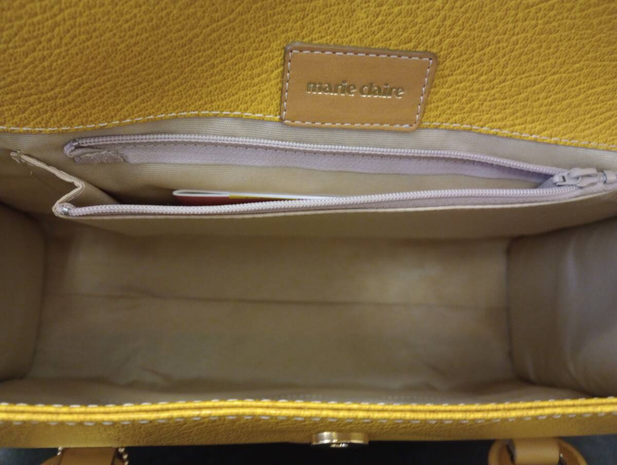 美品 marie claire マリクレール トートバッグ レザー ロゴ 肩掛け 自立 ゴールド金具 ロゴチャーム ビジネス A4サイズ バッグ_画像5