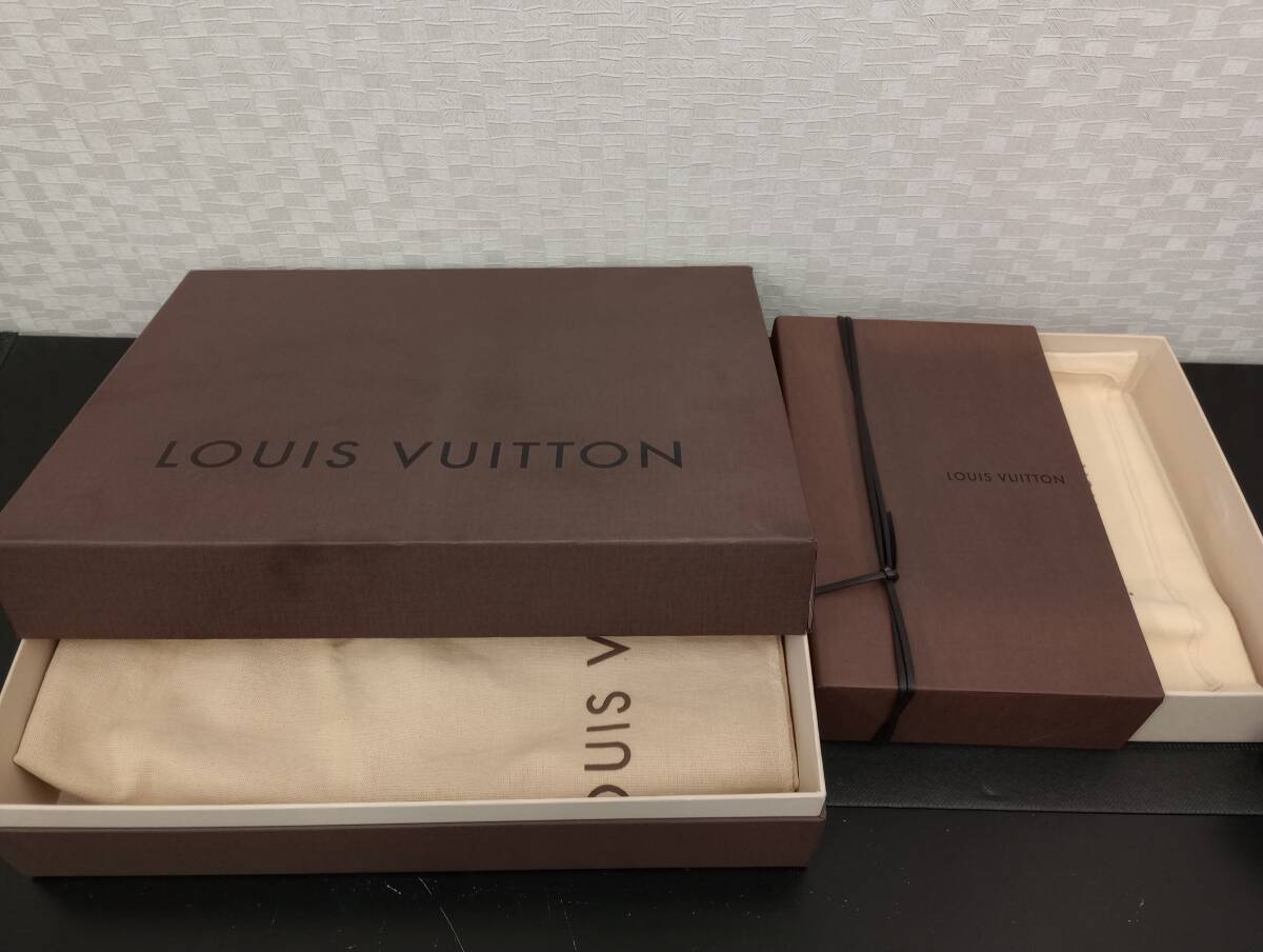 おまとめ Louis Vuitton LV ルイヴィトン GUCCI グッチ プラダ PRADA 他 大 中 小 布袋 空箱 ショップ袋 ブランド 保管品 現状品_画像2