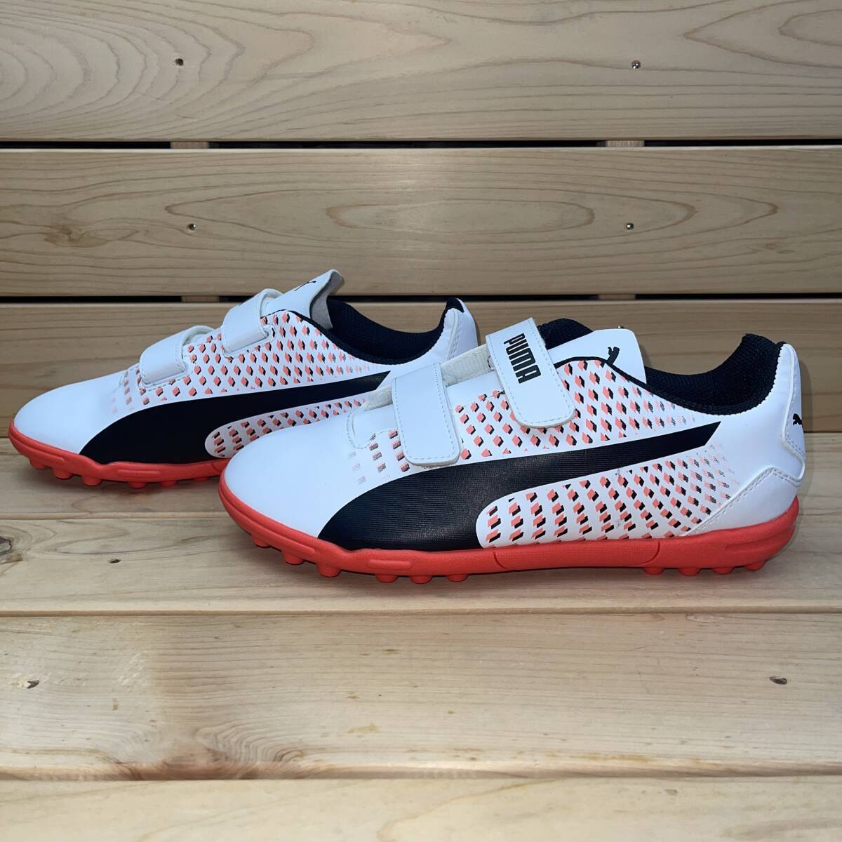 Puma 24.5cm Ad re-no белый черный PUMA Adreno III TT V JR Kids тренировочная обувь липучка белый чёрный