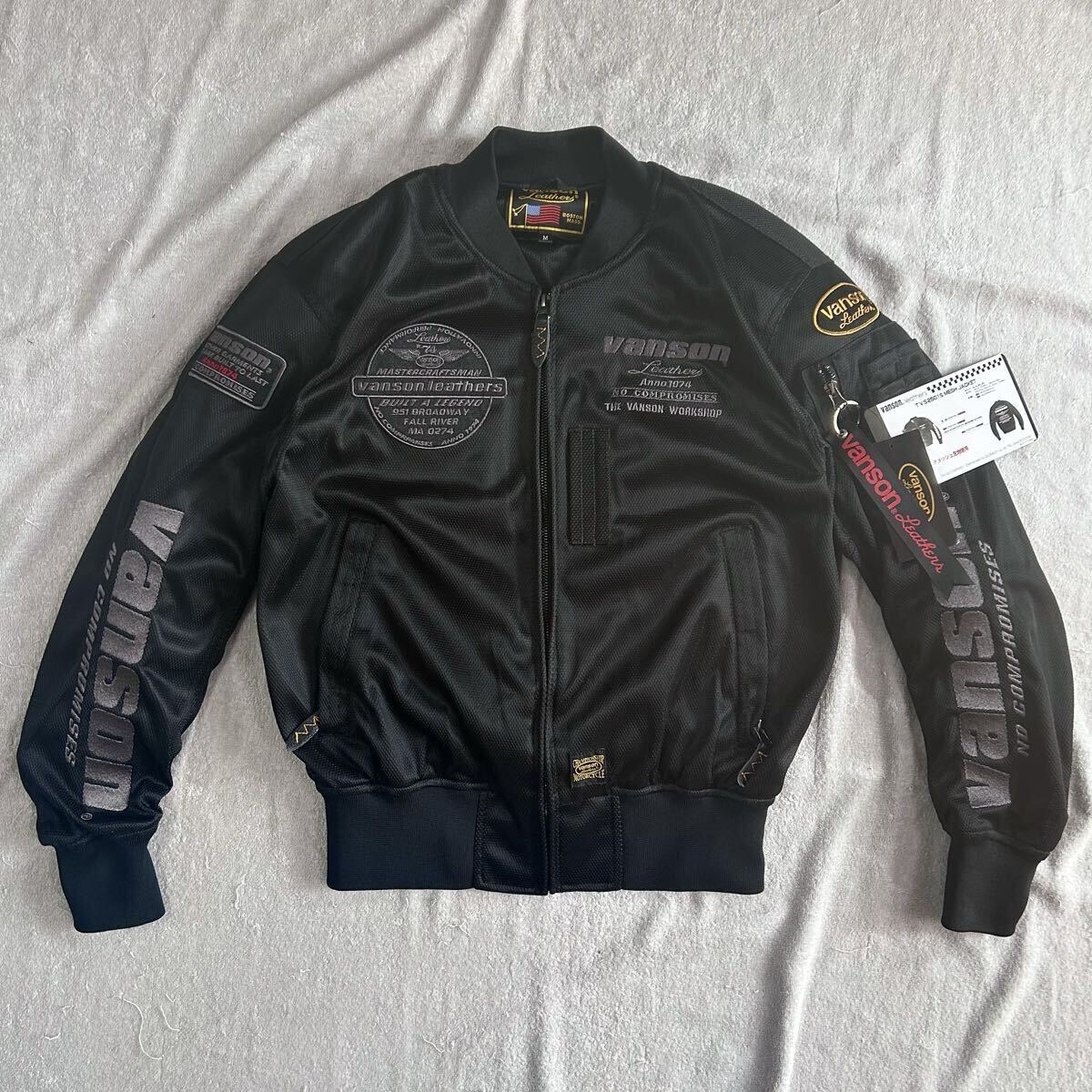 ★サイズ限定特価 VANSON TVS2501S BK/GM Mサイズ バンソン メッシュジャケット ストレッチ素材 MA-1タイプ 定価28490円 正規 A71030-2_画像2