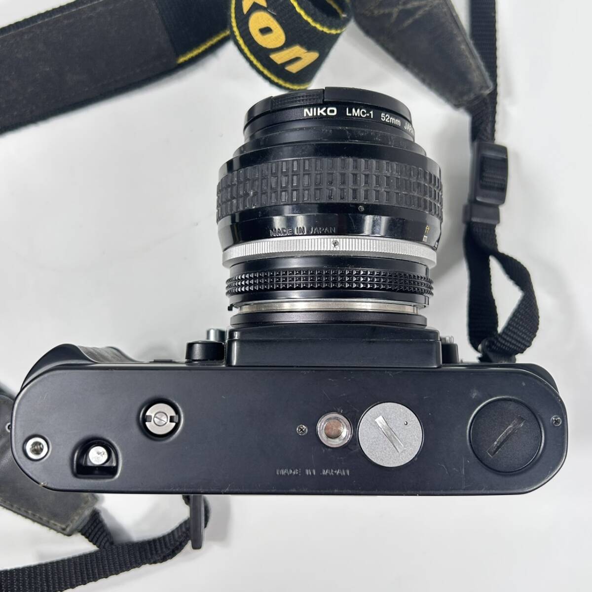 SG1663 Nikon ニコン F3 一眼レフ フィルムカメラ レンズ NIKKOR 50mm 1:1.2 レザーカバー付き 動作未確認_画像7