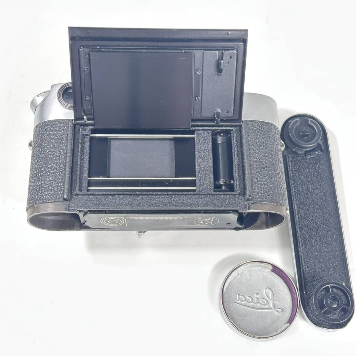 SG1661 LEICA ライカ M4 118万番台 DBP ERNST LEITZ GMBH WETZLAR フィルムカメラ レンズ付き summaron 1:2.8/35 動作未確認_画像8