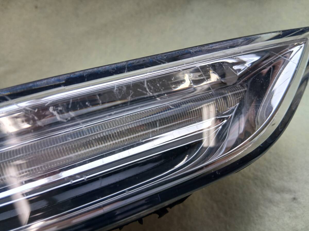 Porsche Porsche Cayenne оригинальный дневной свет свет противотуманая фара правый держатель есть 7P5941182J S4185