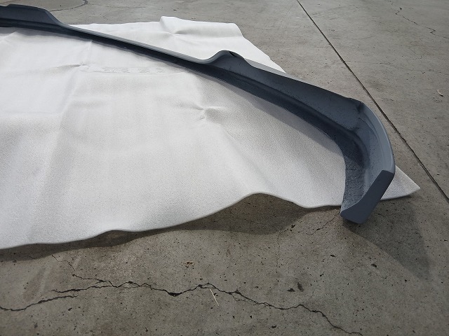 【新品】BMW 5シリーズ F10 F11 Mスポーツ 社外 FRP フロントリップ 未塗装 Y0702-3_画像10