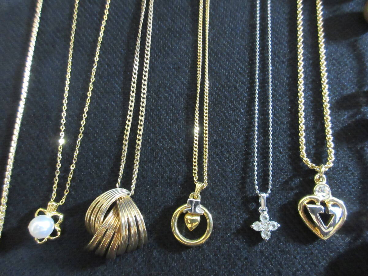 ＊100円～【美品含む】NINA RICCI/Courreges/VB/DAKS/grosse/YSL/VALENTINO/他 有名ブランド アクセサリー色々 11点セット＊K-07_画像4