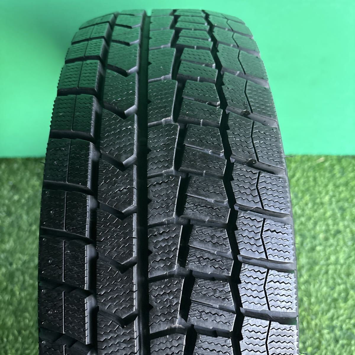 バリ溝1本／185/60R15／2024年製／DUNLOP WINTERMAXX WM02／送料無料です！_画像2
