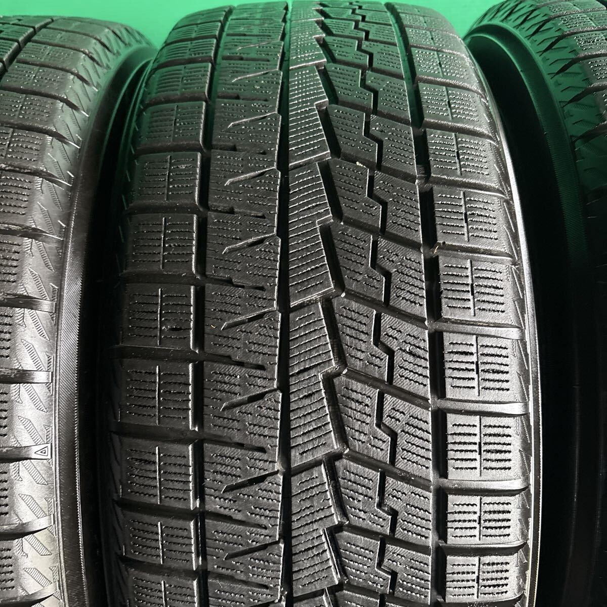 225/50R18／YOKOHAMA ice GUARD iG70／残溝良好／2021年製／4本／送料無料です！_画像4
