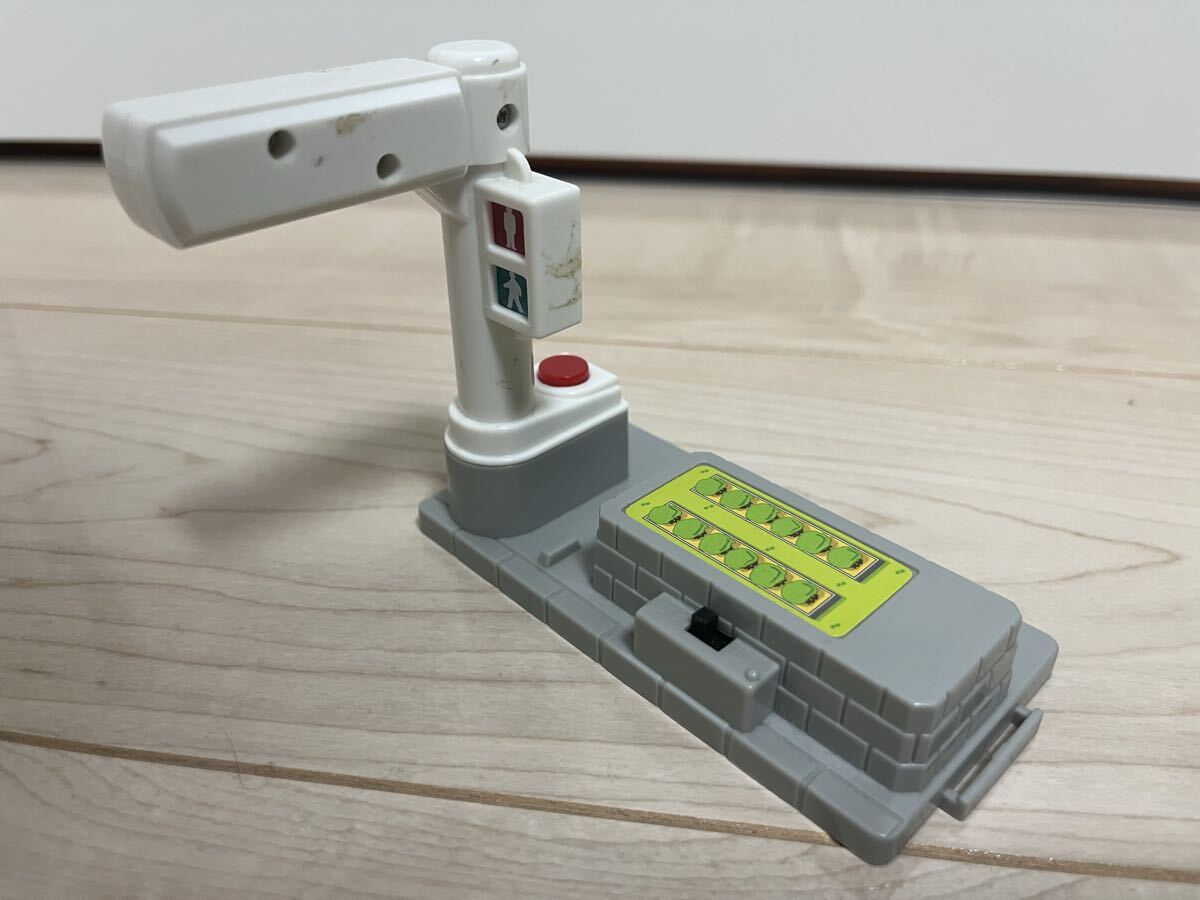 Takara Tommy Tomica Town светится сигнал машина 2 шт. комплект